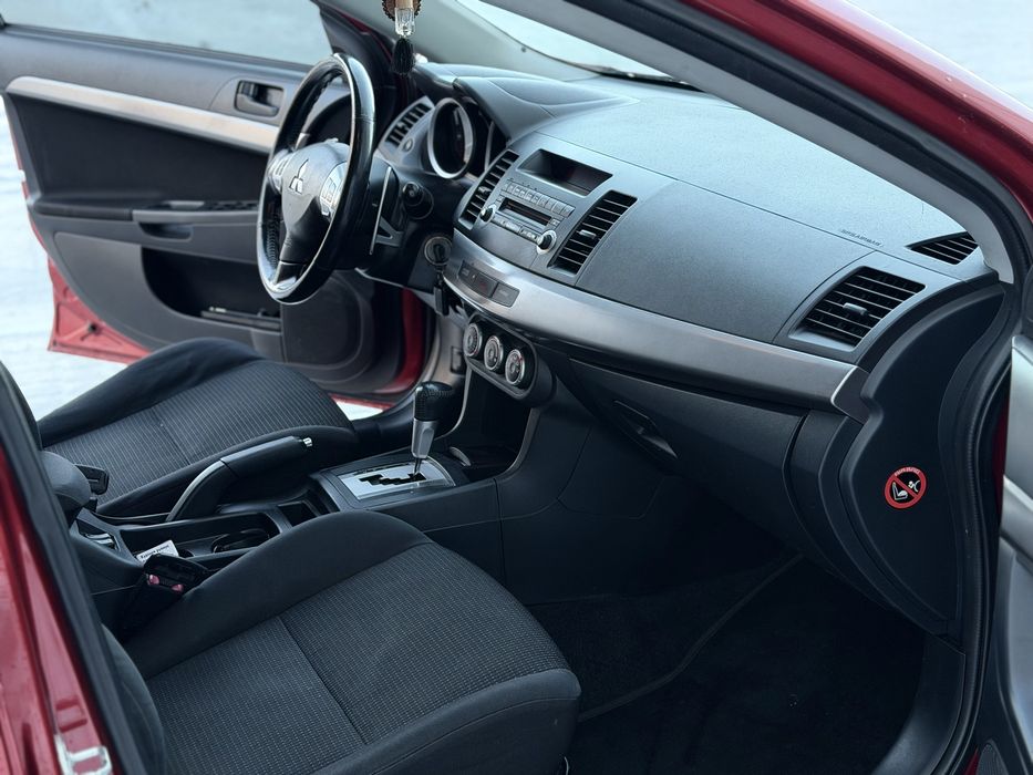 Mitsubishi Lancer, 2.0, автомат