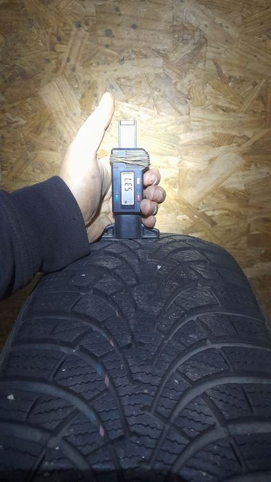 Шини Goodyear UltraGrip 9+ 205/60 R16 92H Б/У 5 мм