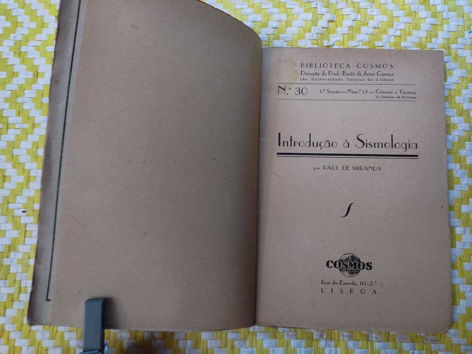 Introdução à sismologia 
Raul de Miranda
Biblioteca Cosmos