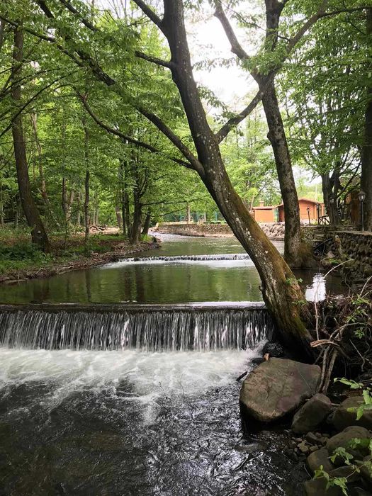 Двоповерховий приватний котедж в с. Синяк, Закарпаття