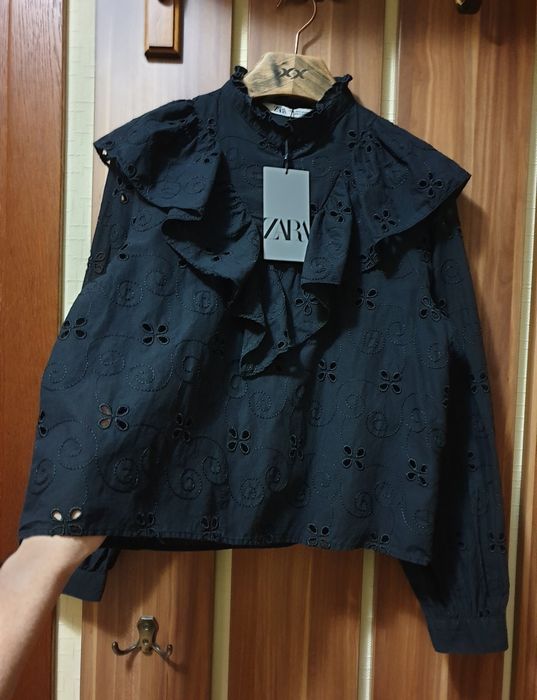 Новий топ XS блуза Zara 100% коттон жіноча бавовна хлопок сорочка рубашка кофта водолазка гольф кружево вишивка вишиванка cos Massimo Dutti