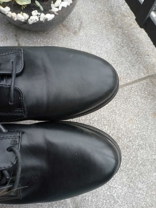 Eleganckie damskie czarne buty na platformie – nowe 40