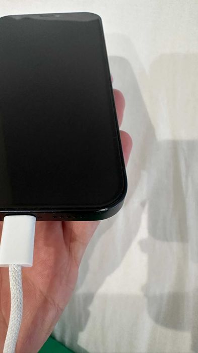 iPhone 12 [preto]
