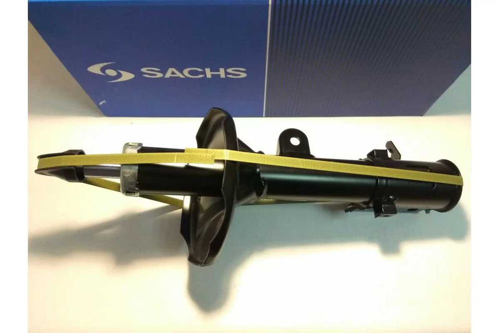 Задня стійка/стойка Hyundai TUCSON 1 JM/ Kia SPORTAGE 2/Хундай Тусон 1