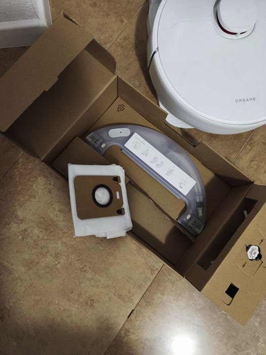 Odkurzacz mopujacy dream bot d10 plus