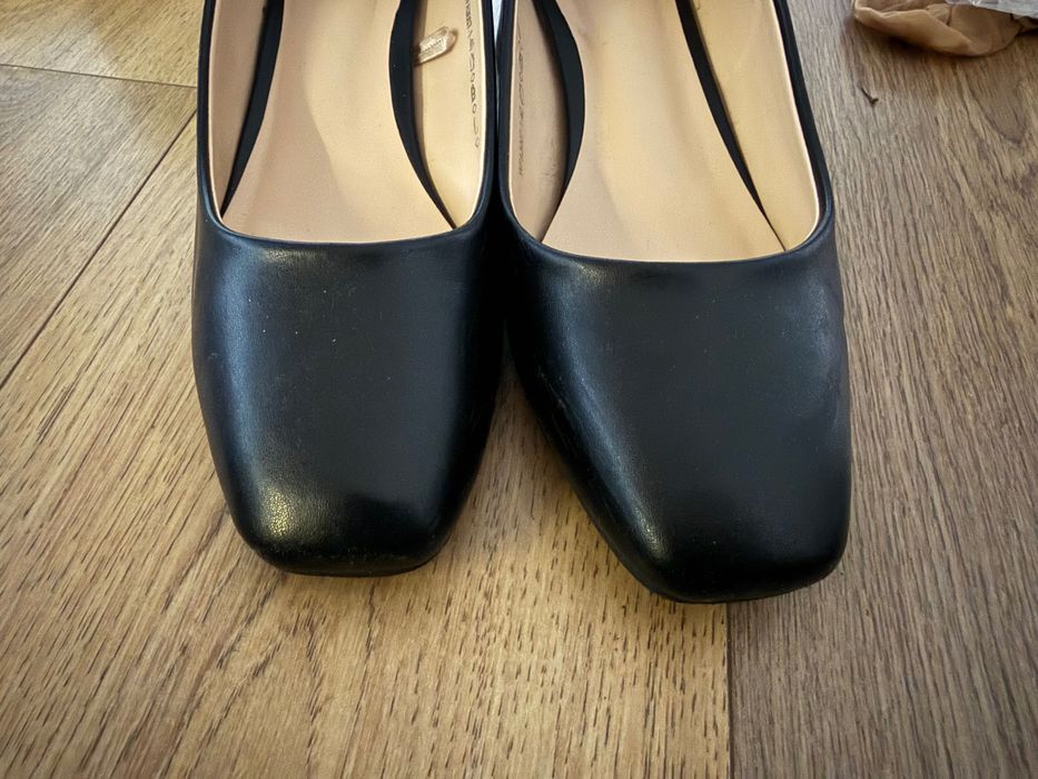 Czółenka czarne Clara barson