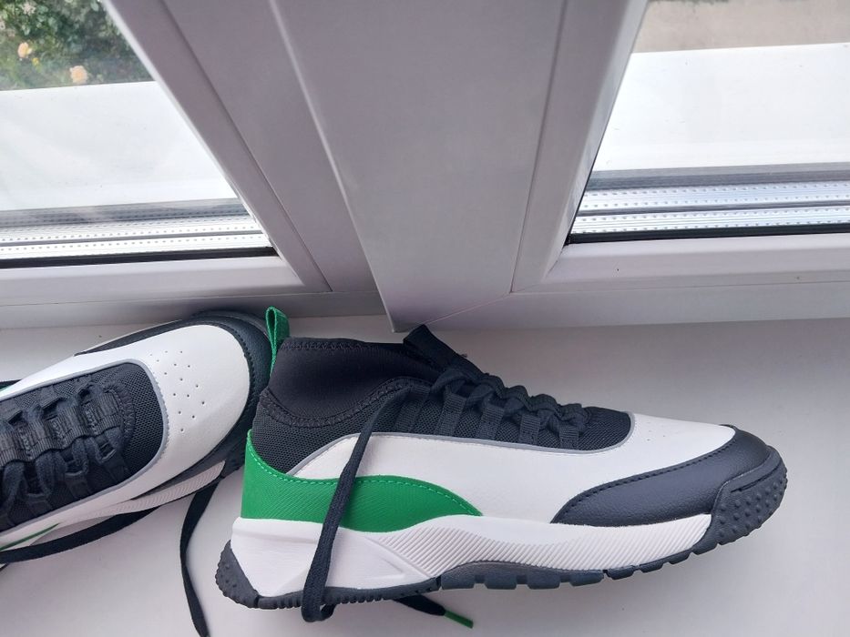 Кросівки на хлопця