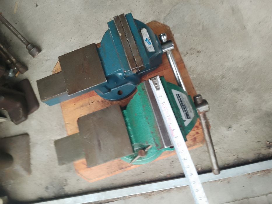 Imadło kute średnie