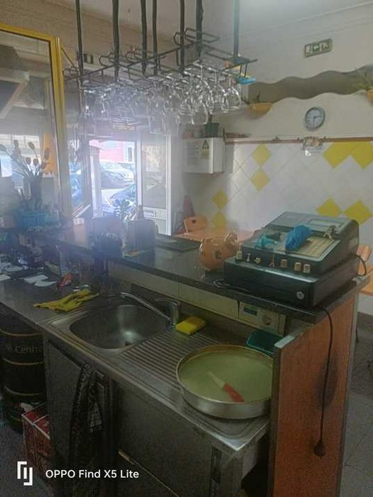 Snack-bar em Sacavém - arrenda-se
