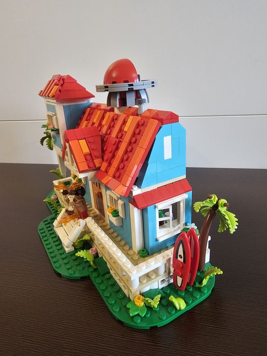 LEGO Disney Classic Domek na plaży Lilo i Stitch 43268