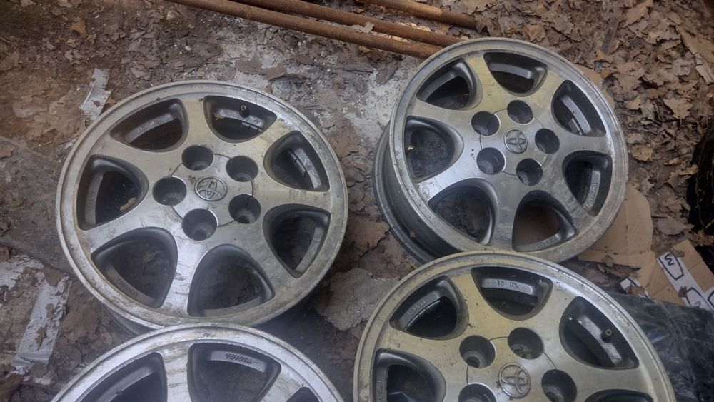 5x114,3 16 cali oryginał toyota do renowacji