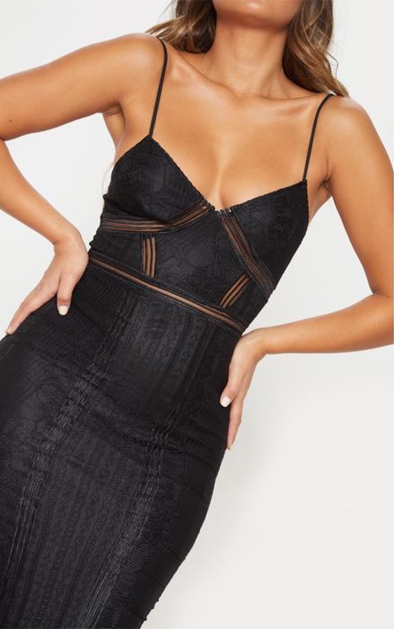 Сукня PrettyLittleThing