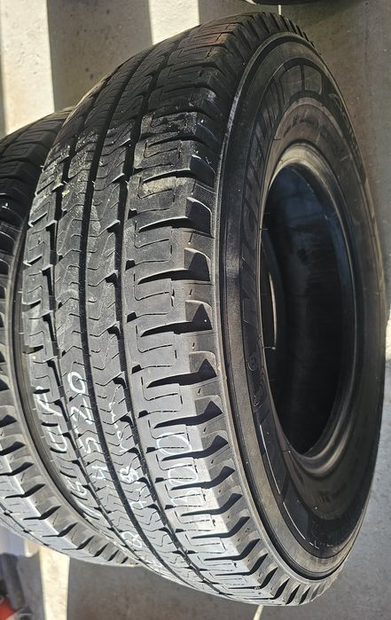 225/75R16C Michelin Agilis Camping Lato