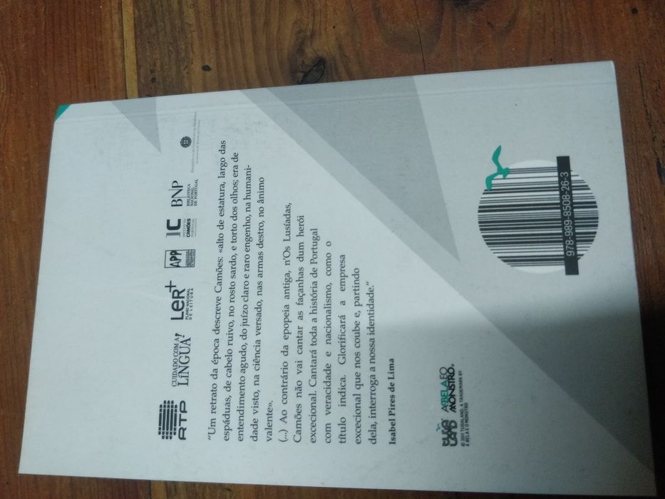 Livro de bolso os Lusíadas