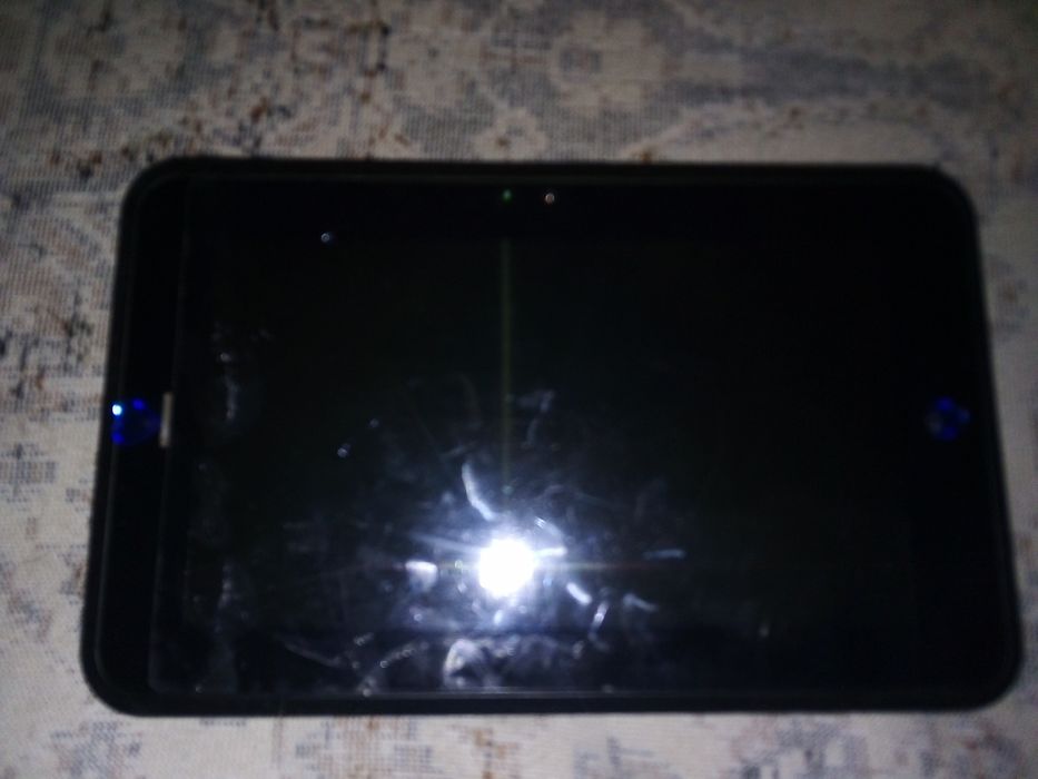 Планшет   на запчасти