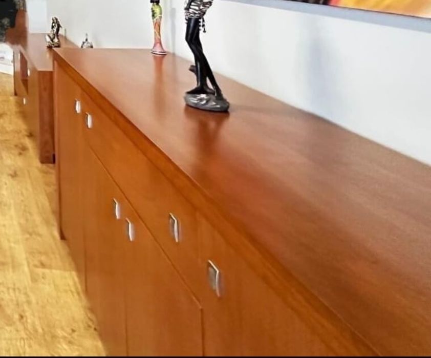 Mobília de sala de qualidade praticamente nova