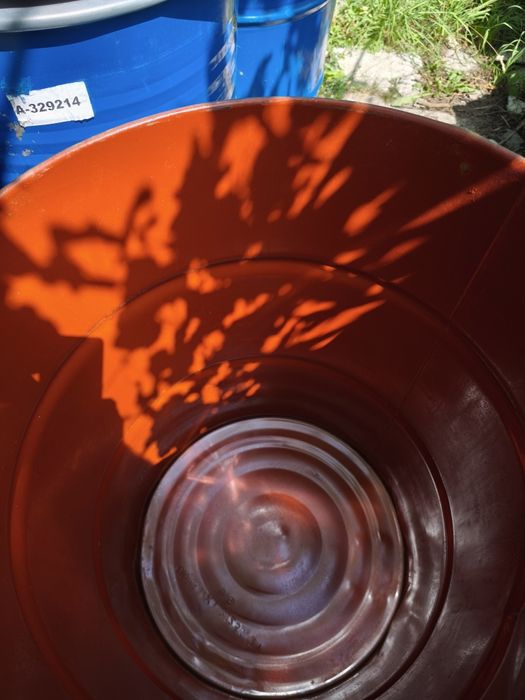 Бочки для меду, циліндричні під хомут