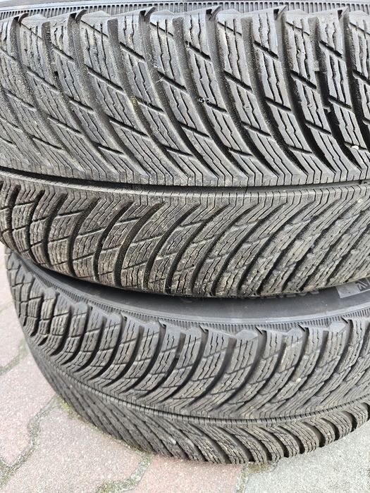 Opony Zimowe Michelin Alpin 5 235.55.17 Dot 2022  7mm