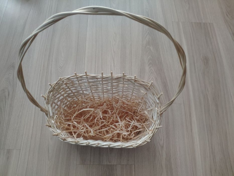 Koszyk wiklinowy