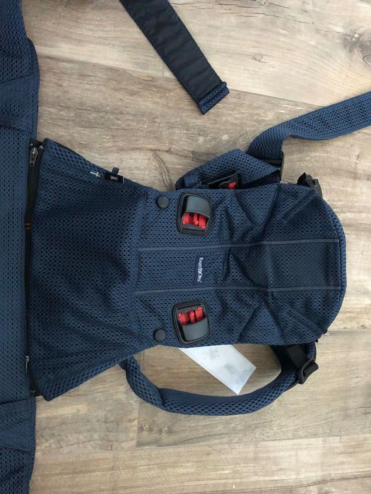 Nosidełko BabyBjörn Baby Carrier One Air 3D Mesh – granatowe