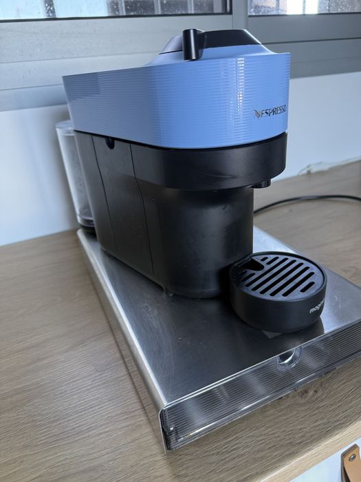 Maquina Café Nespresso Vertuo