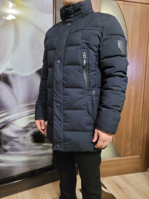 Продам курточку зимнюю