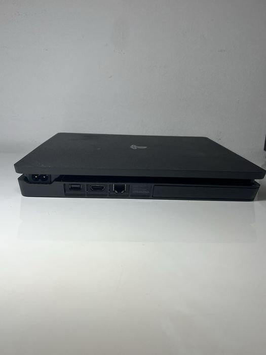 PS4 slime 500GB + comando