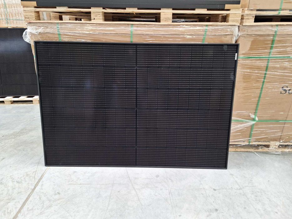 Moduł Fotowoltaiczny ML System 400 W [1722x1134x30] Full Black SLIM