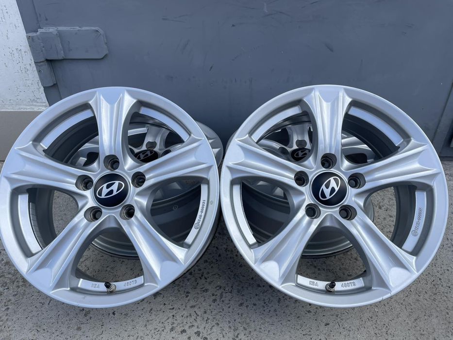 Диски литі оригінал 5×114.3 R16 Hyundai