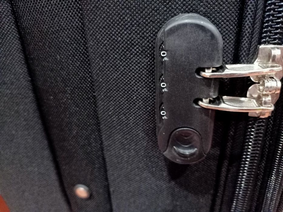Mala malas de porão até 23 kg viagem casa quarto apartamento vivenda carro.