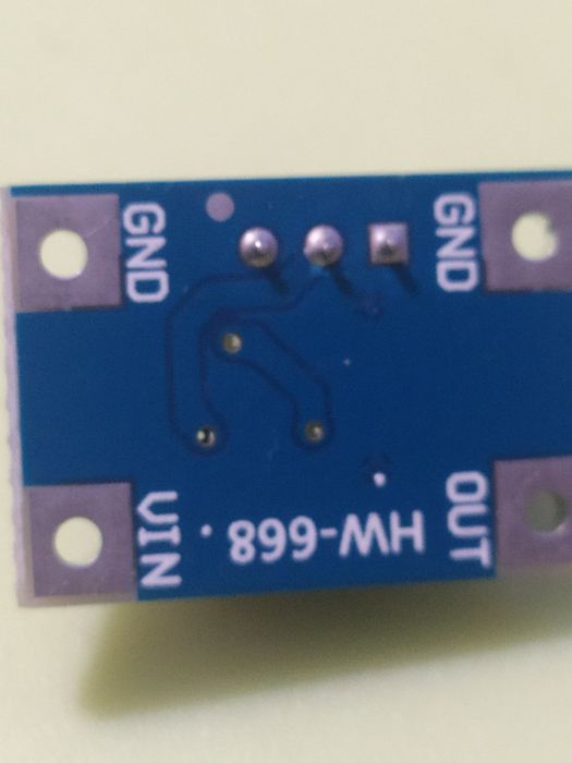 Імпульсний підвищував напруги HW668