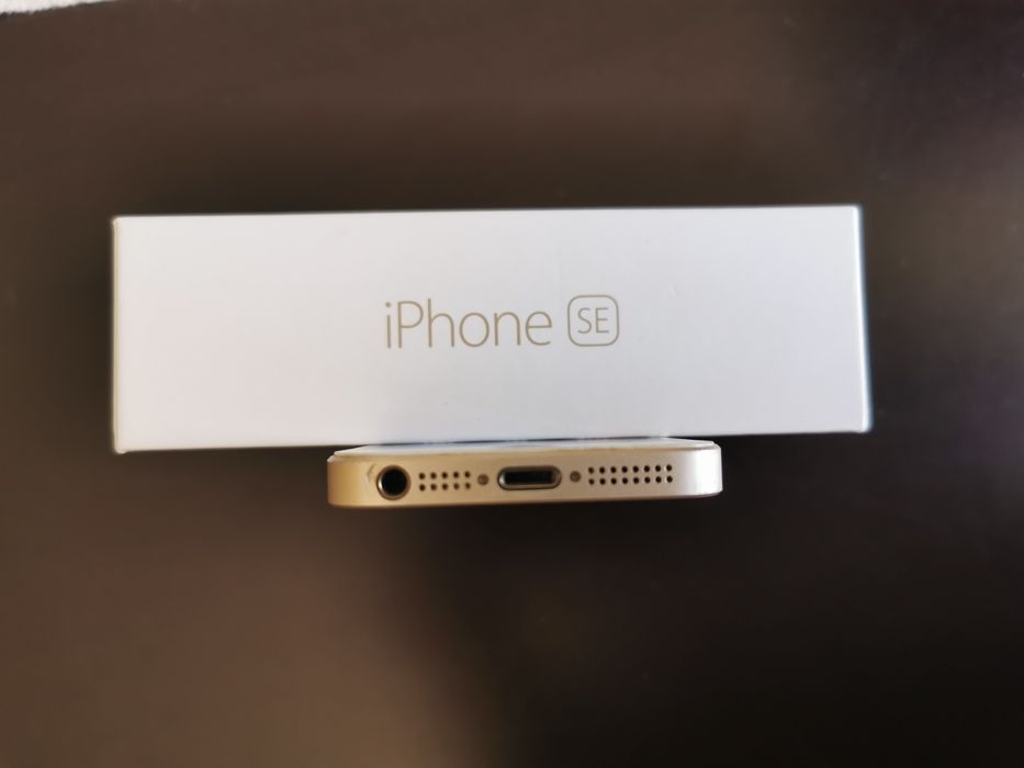 Iphone SE 16 Gb dourado