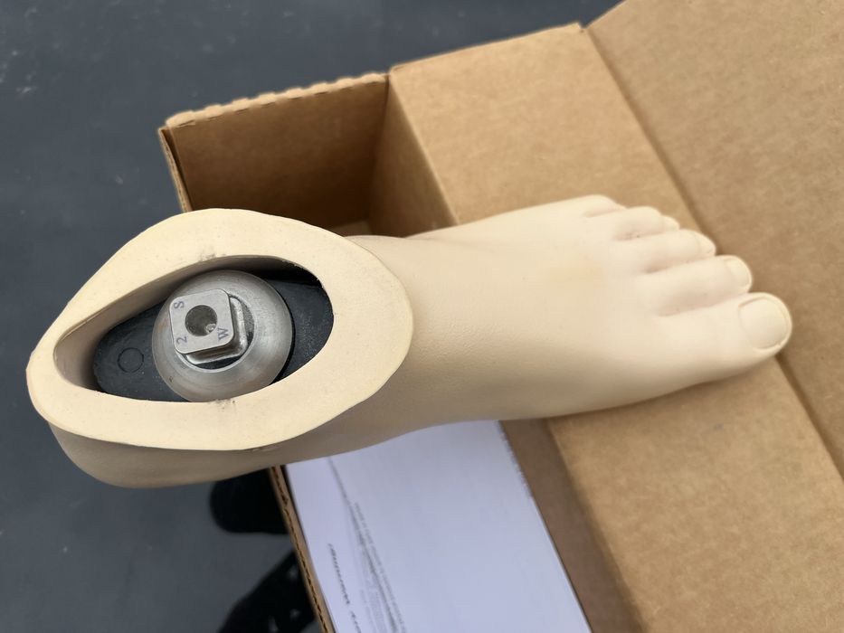 Стопи карбонові протези Тайвань