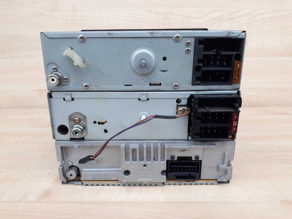 Sony CDX-GT 23, Grundig WKC 1400 VD, VDO CD 423 radia