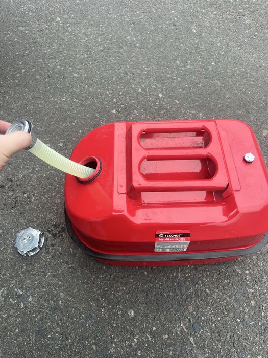 Каністра 20 літрів, з шлангою. Канистра.