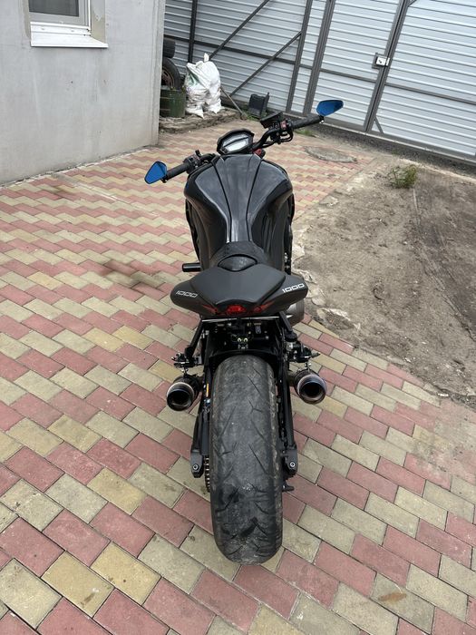 Продаю Kawasaki Z-1000r
