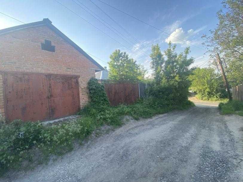 Продам капітальний житловий будинок, 10 хвилин від метро Індустріальна