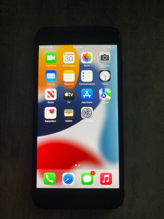 iphone 7+,32 гб памʼяті