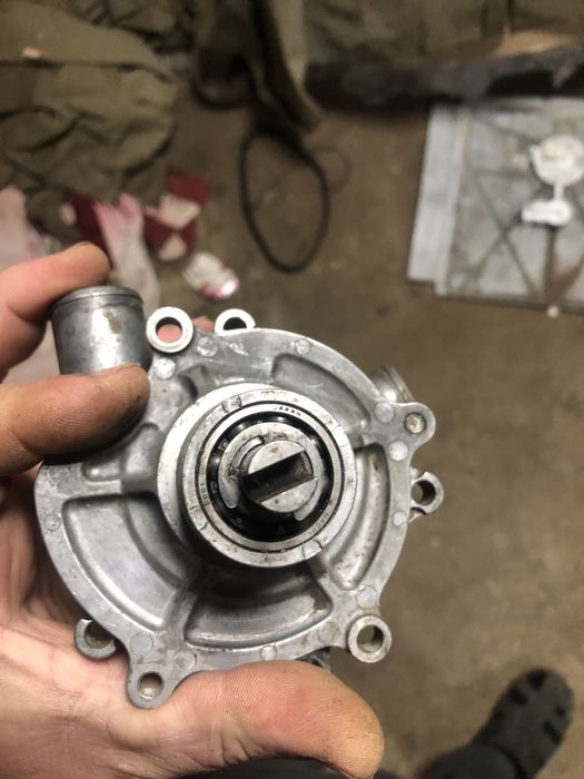 Помпа suzuki gsx-r k4 1000