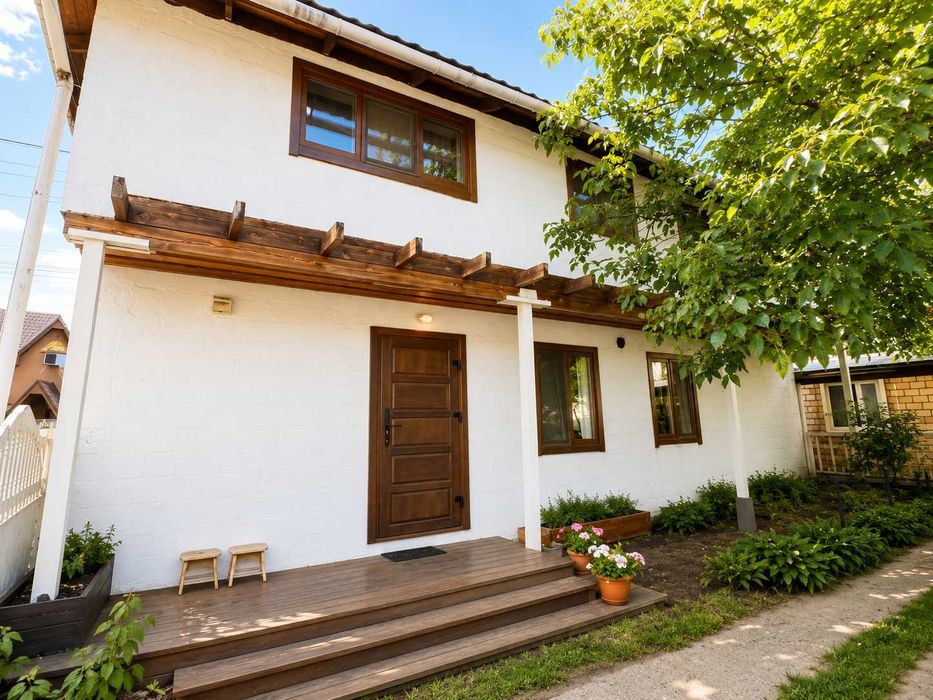 Оренда двоповерхового будинку біля метро Академмістечко | 100 м² вул. Христини Сушко
