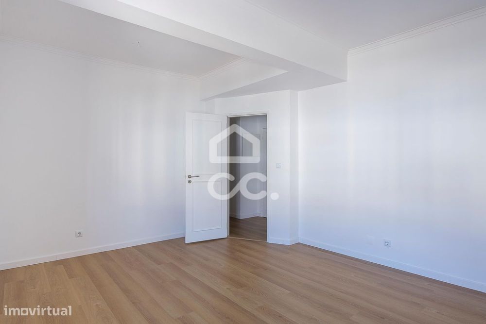 Imóvel remodelado com 71m2!