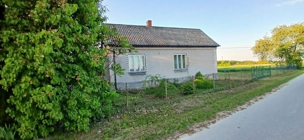 Dom do remontu z dużą działką – Krzeszówka-Wały, gm. Książ Wielki