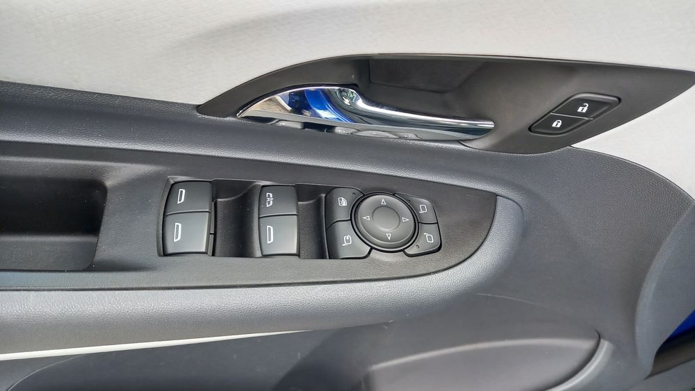 Опель Ампера/ Шевроле Болт