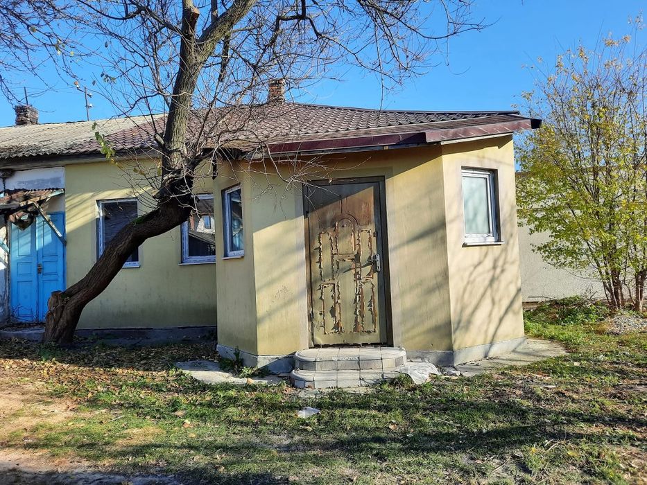 Продається житло