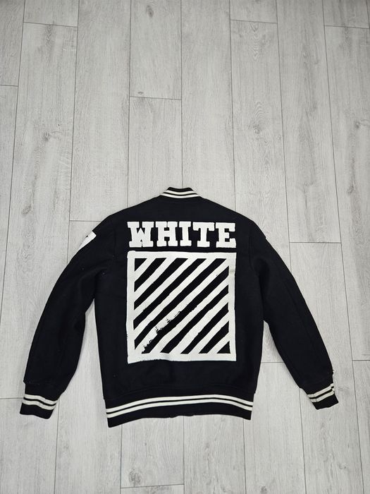 Off White kurtka bomberka