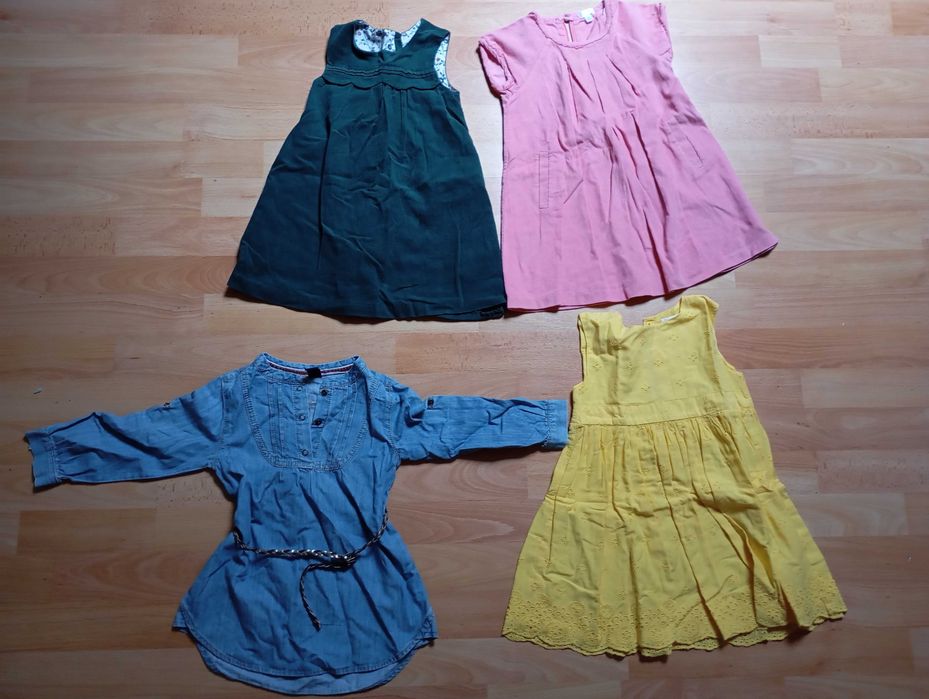 4 vestidos 2/3 anos