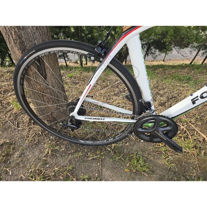 Bicicleta de carbono fondriest 11x2v