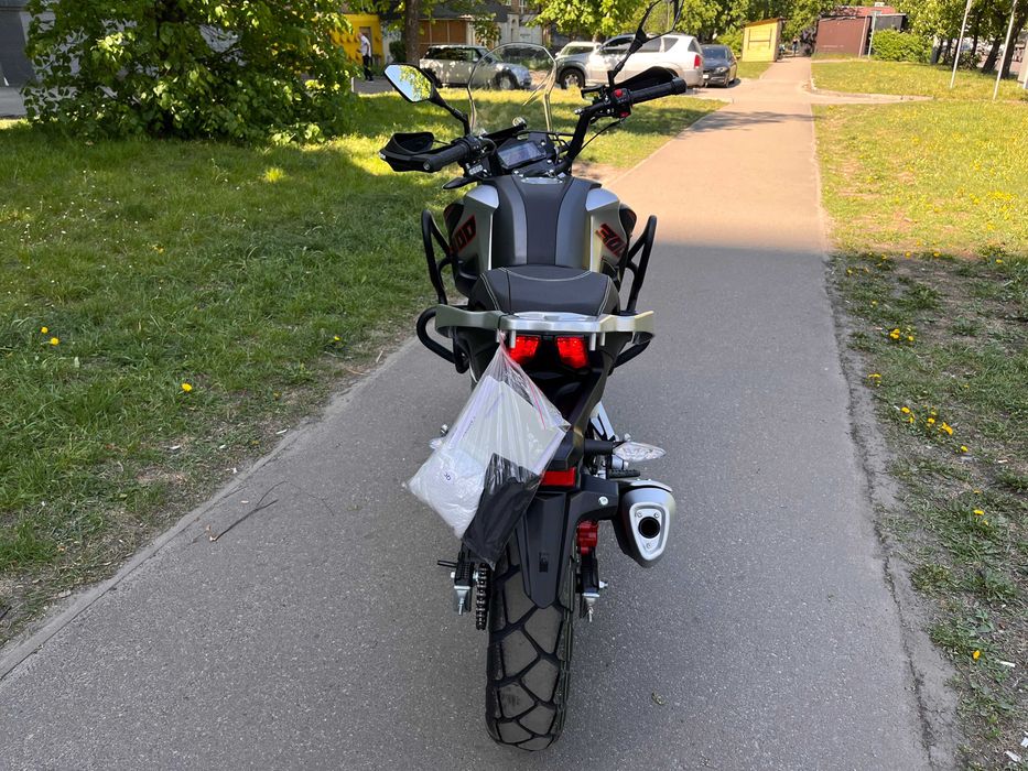 Мотоцикл SPARK SP300T-3
