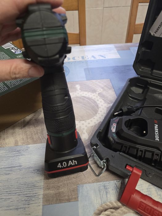 Aparafusadora 12v parkside