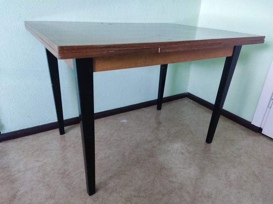 Stół PRL rozkładany